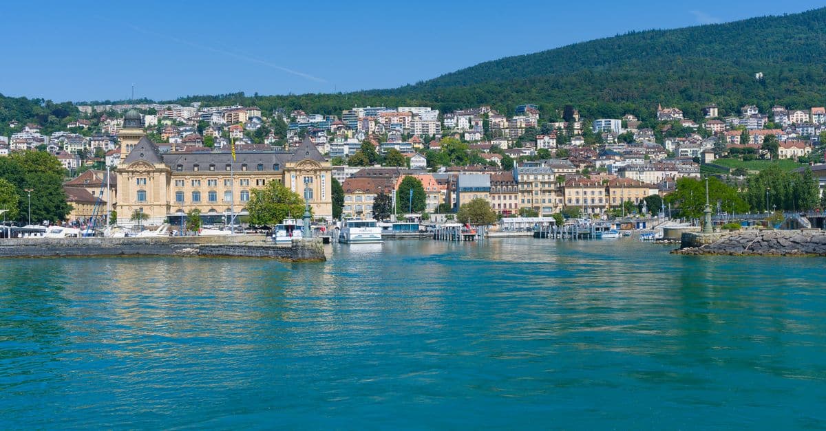 Vacances d'automne Neuchâtel 2026 : dates et conseils pratiques