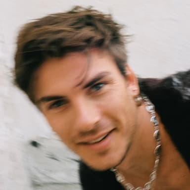 Andrés Koi